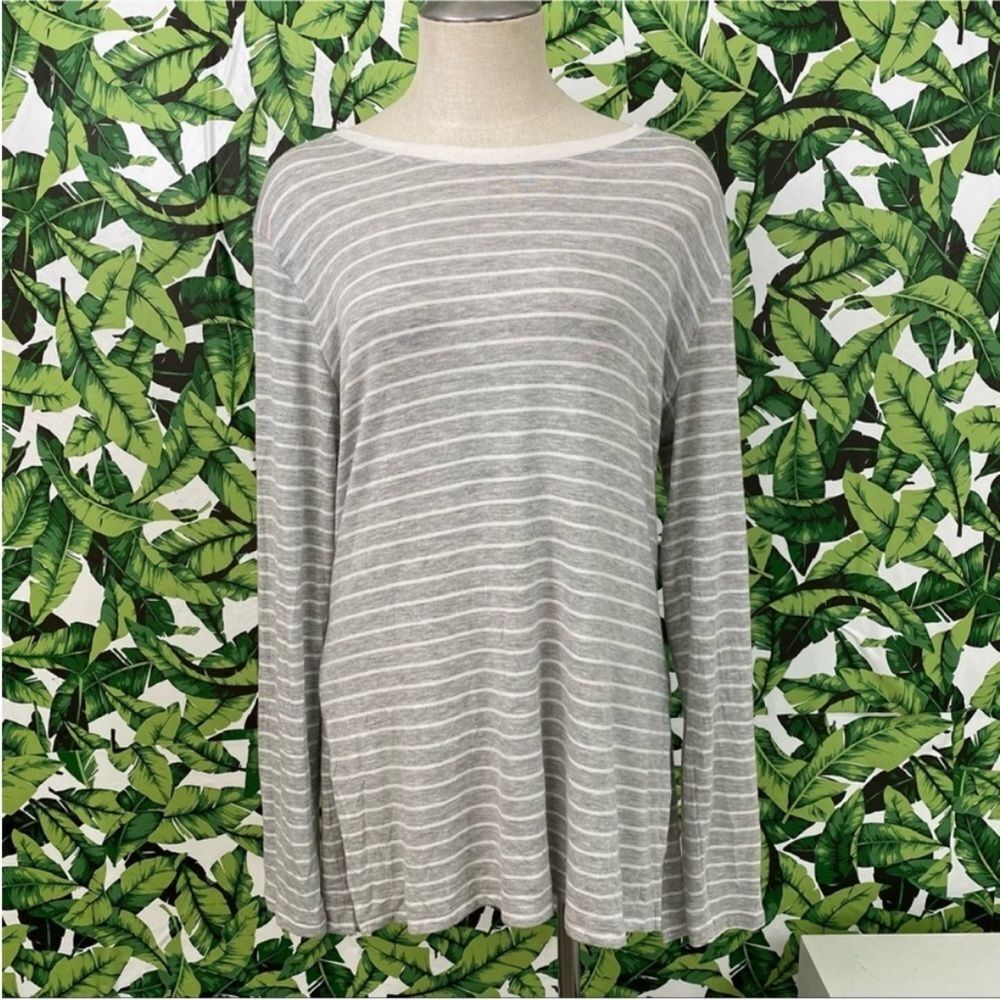 Athleta Treadlight Layering Top 091